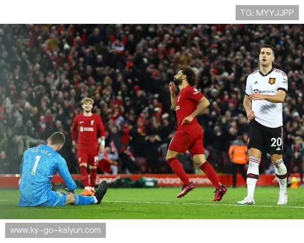 利物浦快速推进连线，努涅斯禁区内劲射破门